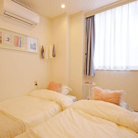Meee Shinjuku Appartement Tokio Buitenkant foto